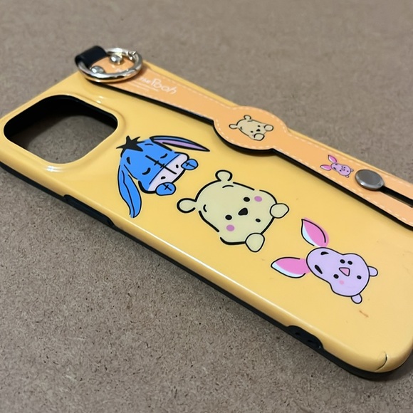 Winnie the Pooh iPhone 13 Case - Picture 3 of 4